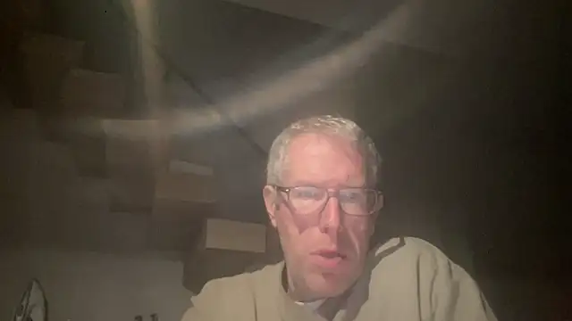 Snapshot of choupipat1 chatting on 11-10-25, 05:45 choupipat1 online show from 11-10-25, 05:45