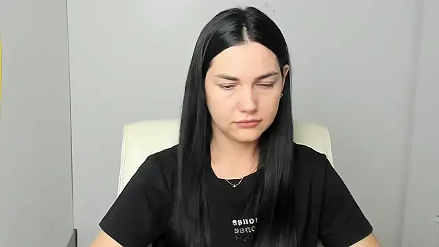 Lune Moon online show from 09-12-25, 04:56