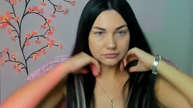 Lune Moon online show from 12-02-25, 06:26