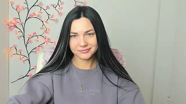 Snapshot of Lune_Moon chatting on 02-09-26, 06:55 Lune Moon online show from 02-09-26, 06:55