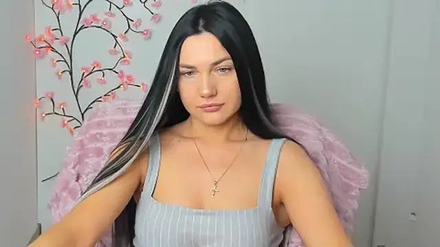 Snapshot of Lune_Moon chatting on 02-10-26, 06:34 Lune Moon online show from 02-10-26, 06:34