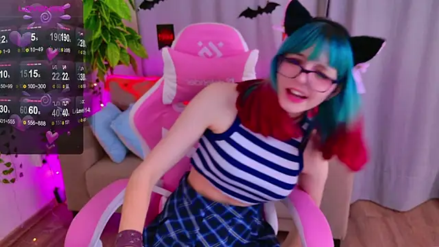 CoralineYoung online show from 10-26-25, 07:09