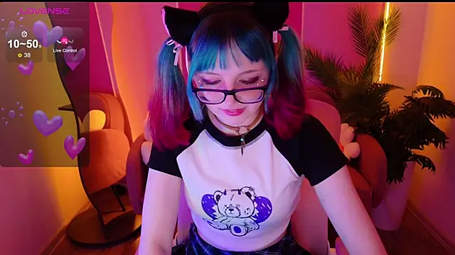 CoralineYoung online show from 10-25-25, 05:50