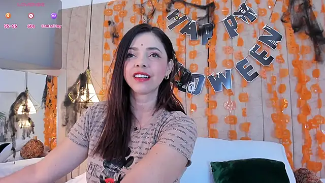 Snapshot of Anantaa_ chatting on 10-21-25, 11:42 Anantaa online show from 10-21-25, 11:42