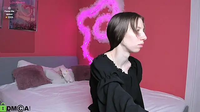 Lisbeth  Salander online show from 12-15-25, 02:39