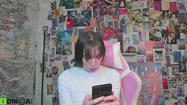 Lisbeth  Salander online show from 11-18-25, 02:49