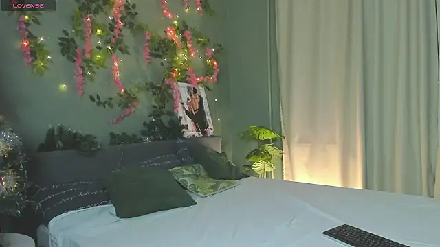 Lisbeth  Salander online show from 01-13-26, 02:26