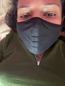 Priyajaanbaby online show from 04-13-26, 04:49