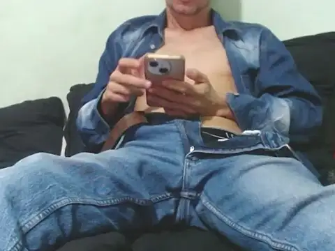 Breiner hotxxl online show from 09-10-25, 04:33