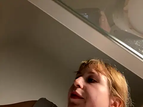 Lisa-5329 online show from 11-14-25, 10:13