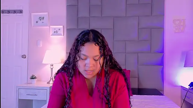 KITY HILL online show from 09-12-25, 04:23