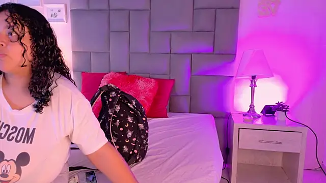 KITY HILL online show from 09-30-25, 05:24