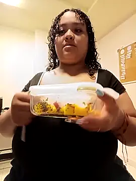 KITY HILL online show from 04-17-26, 12:46