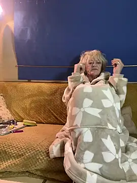 ladyboatlady online show from 01-14-26, 06:17