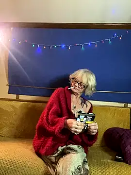 ladyboatlady online show from 12-16-25, 07:12