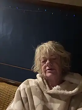 ladyboatlady online show from 01-15-26, 04:49