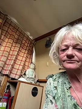 ladyboatlady online show from 04-20-26, 05:58