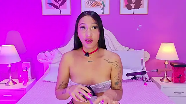 SamantaKane online show from 02-25-26, 04:12