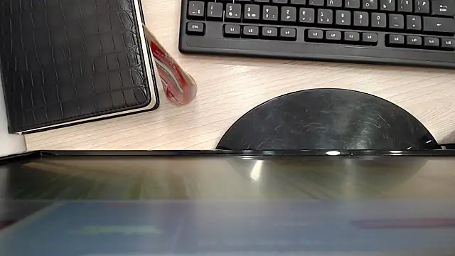 muriel elvin online show from 12-05-25, 08:13