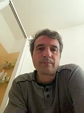 sasatimido online show from 05-17-26, 06:57