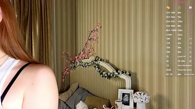 Juuulia  online show from 03-20-26, 01:23