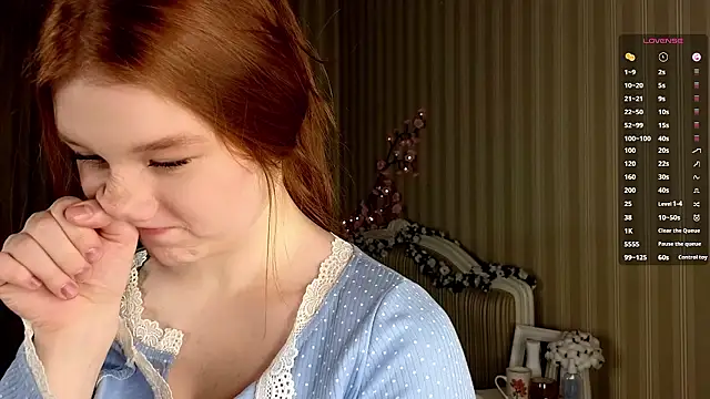 Juuulia  online show from 01-14-26, 01:48