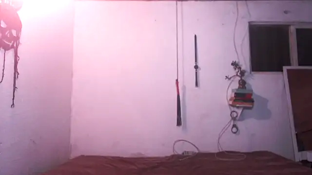 indomitaFox online show from 12-04-25, 03:38