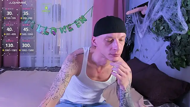 Snapshot of InkedJames chatting on 10-16-25, 10:01 InkedJames online show from 10-16-25, 10:01