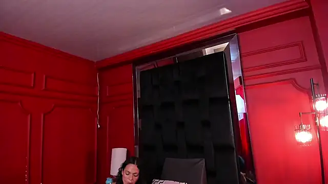 bellarivera  online show from 12-19-25, 06:32