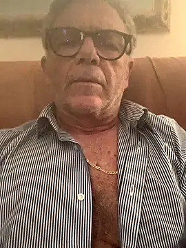 Snapshot of MARCO_NI chatting on 12-16-25, 10:03 MARCO NI online show from 12-16-25, 10:03