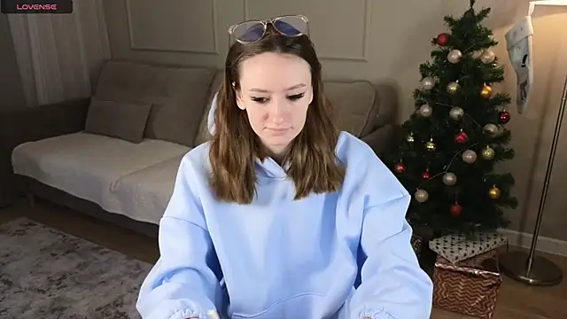 cutienaughtygirl online show from 01-14-26, 07:01