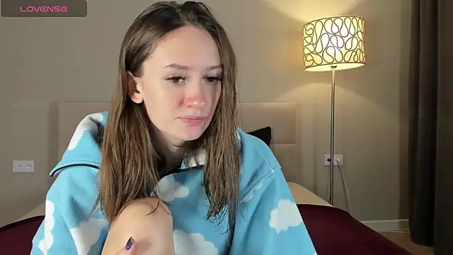 Snapshot of cutienaughtygirl chatting on 09-28-25, 12:12 cutienaughtygirl online show from 09-28-25, 12:12