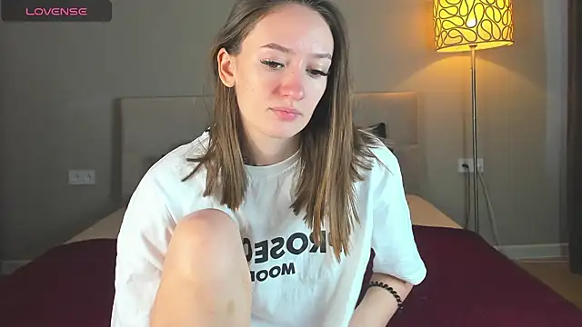 cutienaughtygirl online show from 11-14-25, 09:02