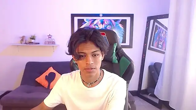 dreyk20 online show from 10-24-25, 01:43