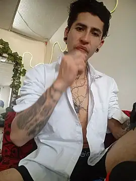 Tattoboy19cm online show from 12-17-25, 07:19