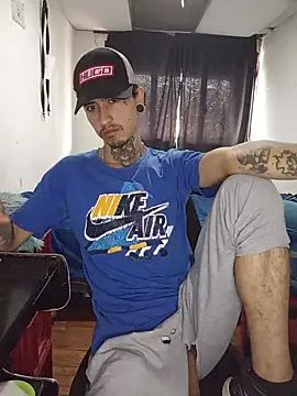 Tattoboy19cm online show from 06-06-26, 07:30