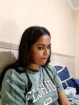 cute indianxo online show from 01-17-26, 10:24