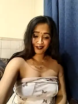 cute indianxo online show from 04-30-26, 08:57