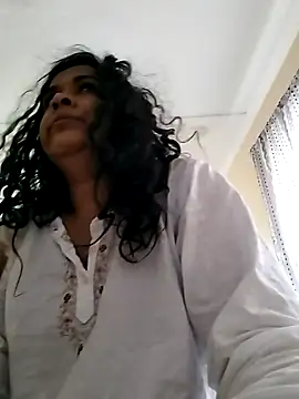 cute indianxo online show from 02-14-26, 06:57