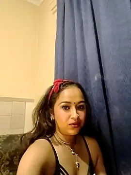 cute indianxo online show from 04-24-26, 05:15