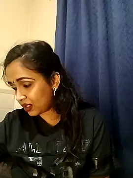 cute indianxo online show from 03-10-26, 07:40