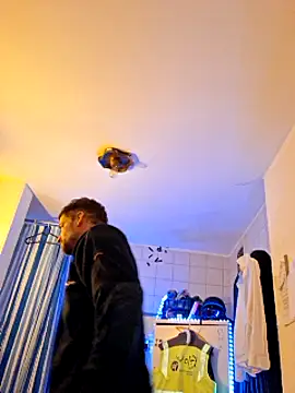 a7ex online show from 12-15-24, 02:30