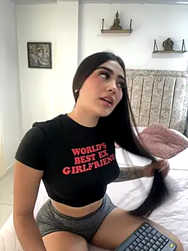 EmiilyEvans  online show from 10-30-25, 09:55