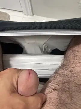 Heros2000 online show from 10-22-25, 12:59