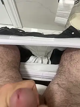 Heros2000 online show from 04-20-26, 07:55