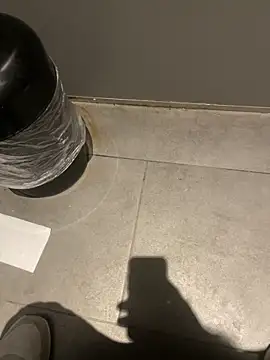 Heros2000 online show from 11-08-25, 09:02