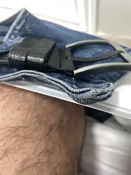 Heros2000 online show from 11-06-25, 10:30