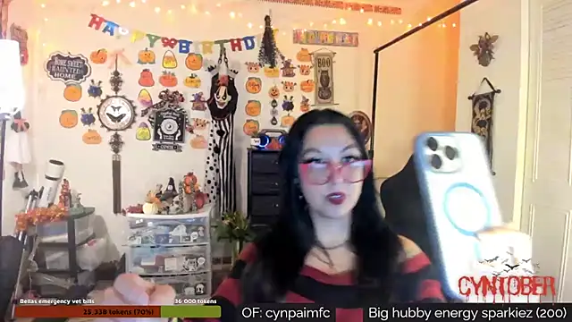 Snapshot of Cynpai chatting on 10-21-25, 03:39 Cynpai online show from 10-21-25, 03:39