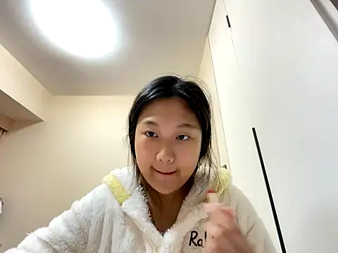 xena0501 online show from 11-12-25, 01:59