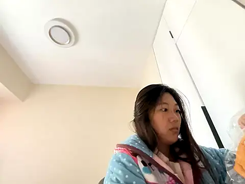 xena0501 online show from 11-30-25, 06:58